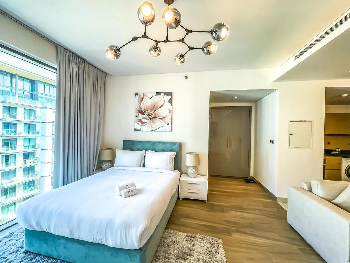 Stay By Latinem Luxury Studio Holiday Home G2-2507 Near Burj Khalifa ドバイ アパート
